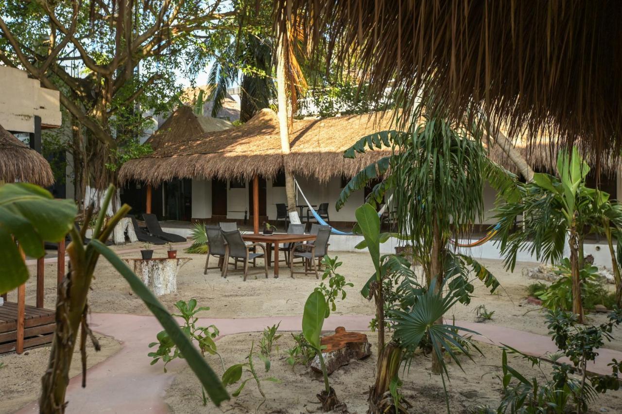 Kinta Kan Cabanas Hotel プレヤデルカーメン エクステリア 写真